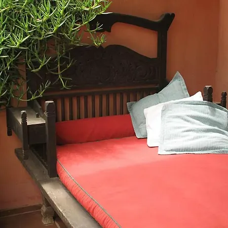 Villa Sleeps 6 Pool Wifi