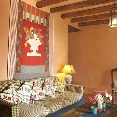 Sleeps 6 Pool Wifi Villa *