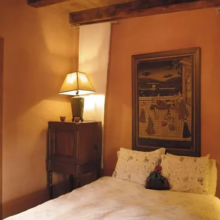 Vila Sleeps 6 Pool Wifi *